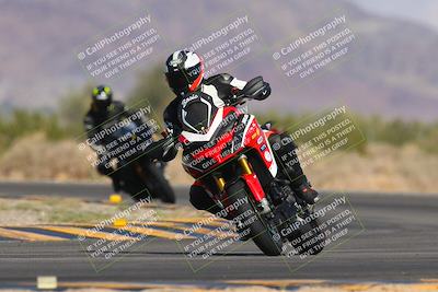 media/Nov-06-2023-Moto Forza (Mon) [[ce023d0744]]/3-Intermediate Group/Session 3 (Turn 5)/